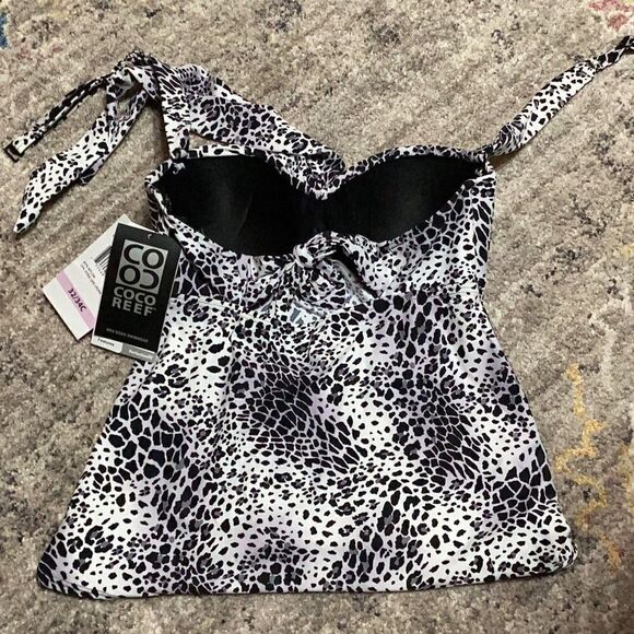 New. COCO REEF 5-way Animal print tankini 32/34C. Normally $89 - Picture 7 of 10
